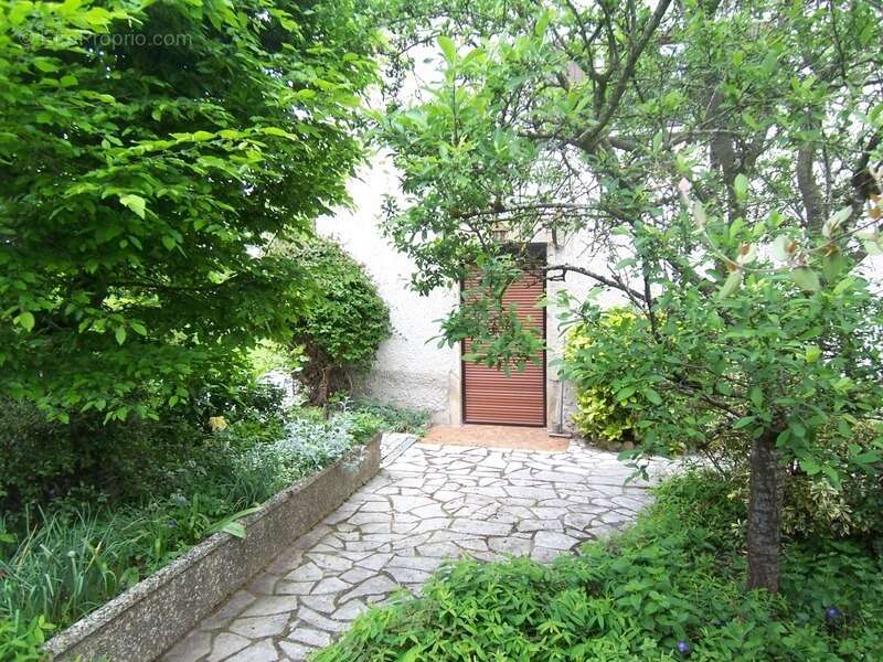 Maison à SAINT-LAURENT-DE-MURE