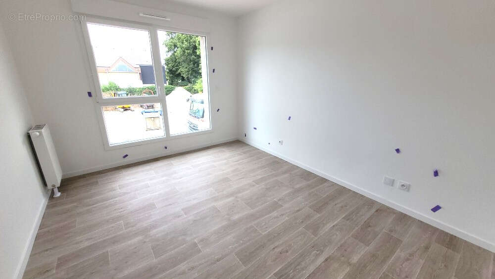 Appartement à CORMELLES-LE-ROYAL