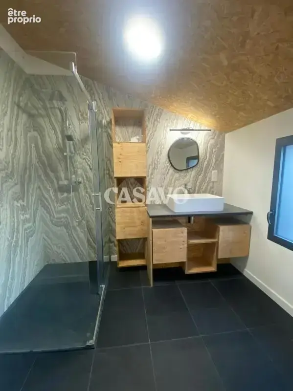Vente Loft 1 pièce de 170m² - 44340 Bouguenais - photo 2