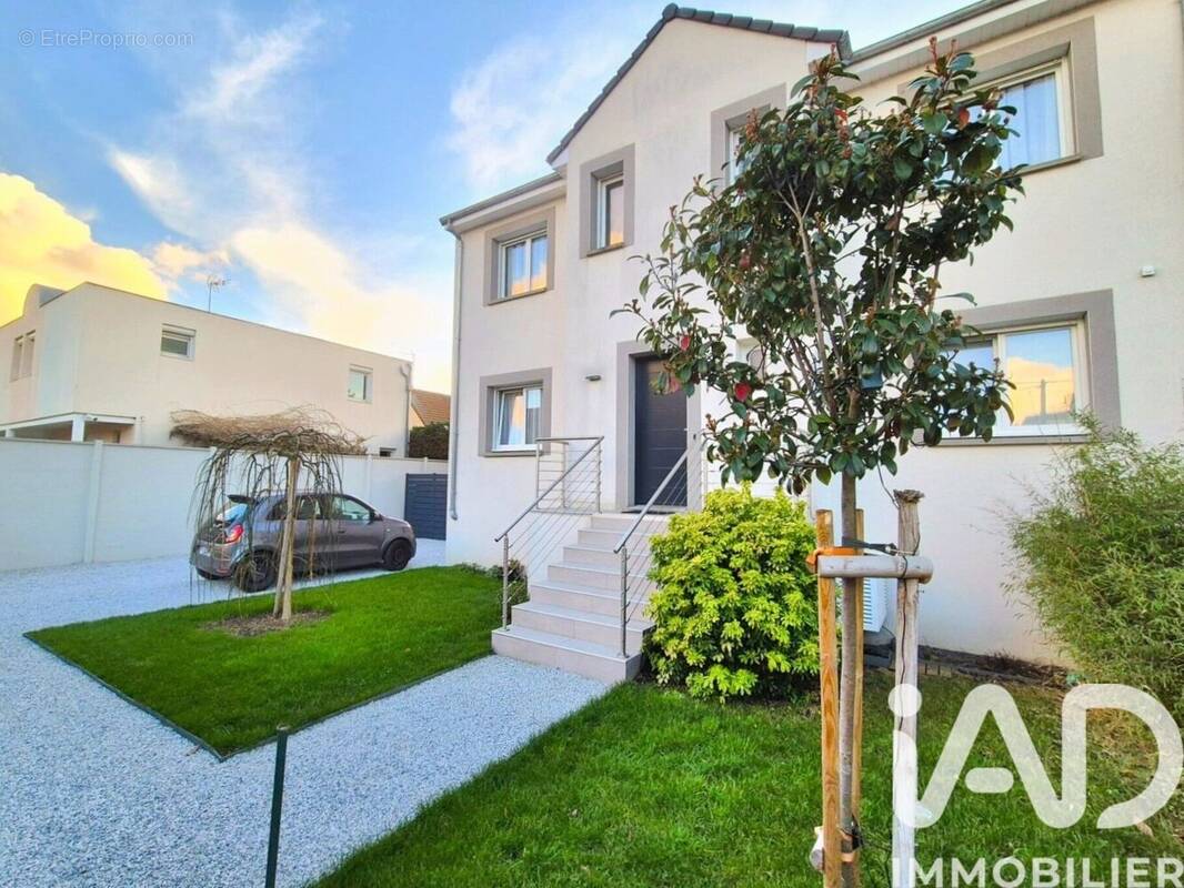 Photo 1 - Maison à CRETEIL