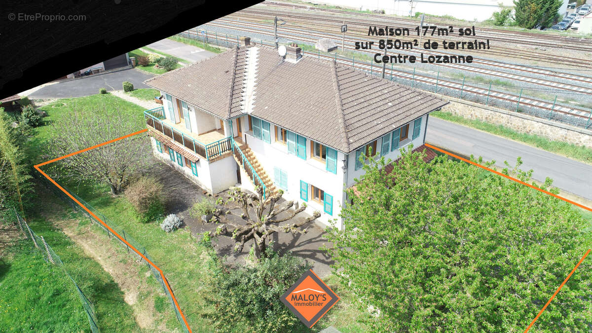 Maison à CHAZAY-D'AZERGUES
