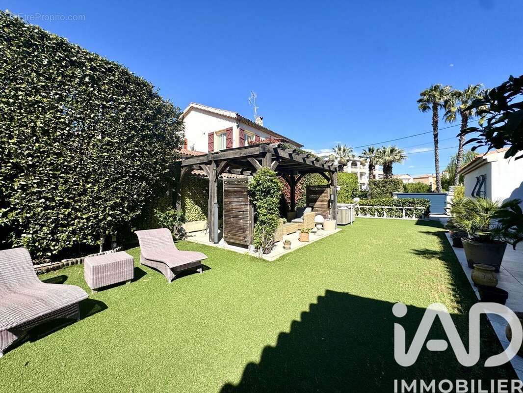Photo 2 - Maison à ANTIBES
