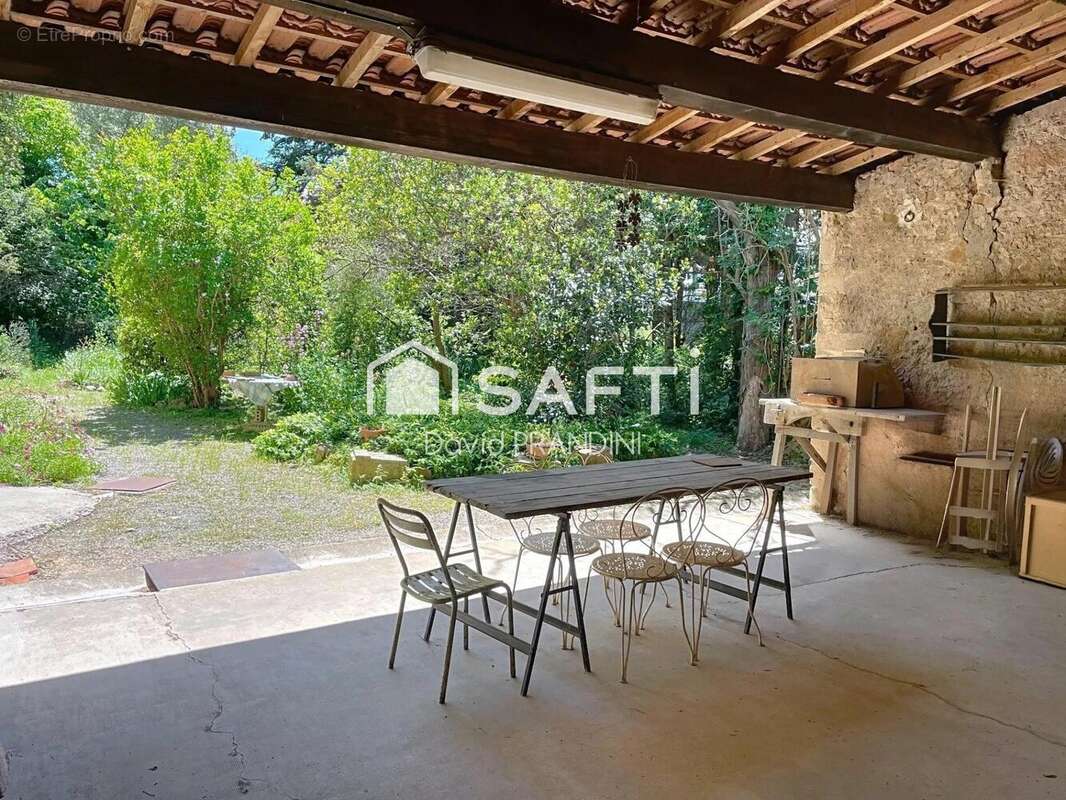 Photo 5 - Maison à QUARANTE