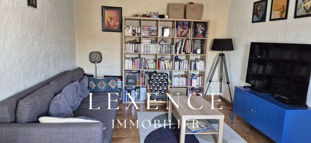 Maison à LA FARE-LES-OLIVIERS