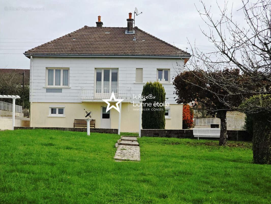 Maison à CHALINDREY