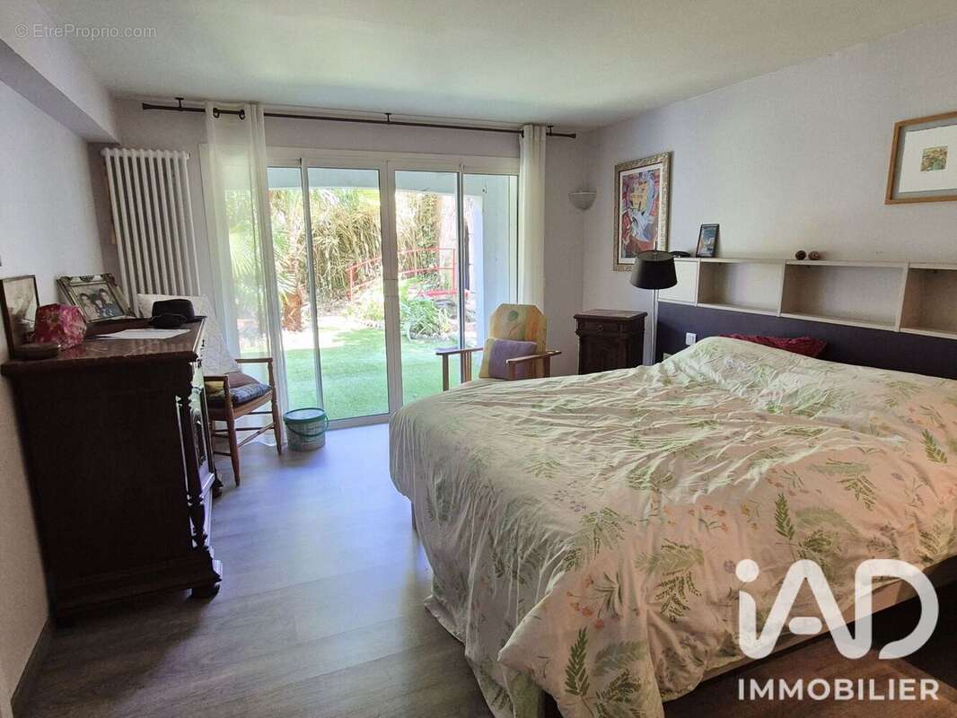 Maison 213 m² à Mazamet  - photo 9