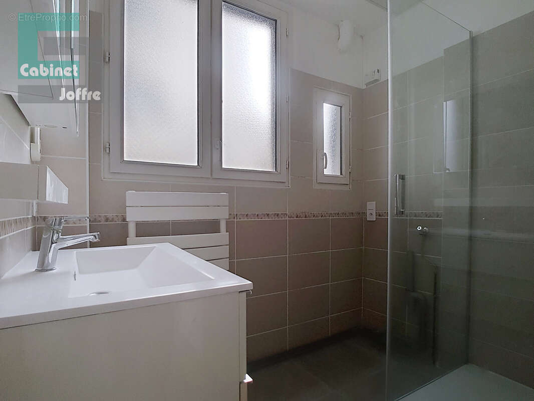 Appartement à FONTAINEBLEAU