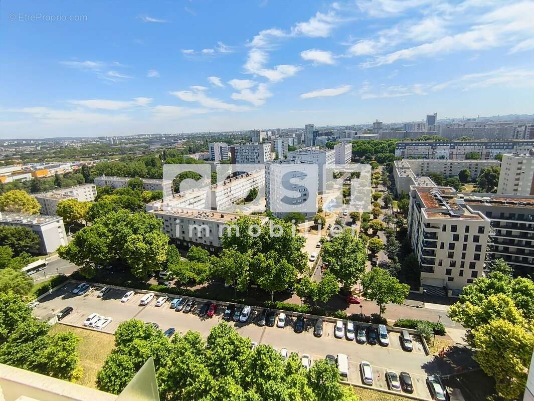 Appartement à COLOMBES