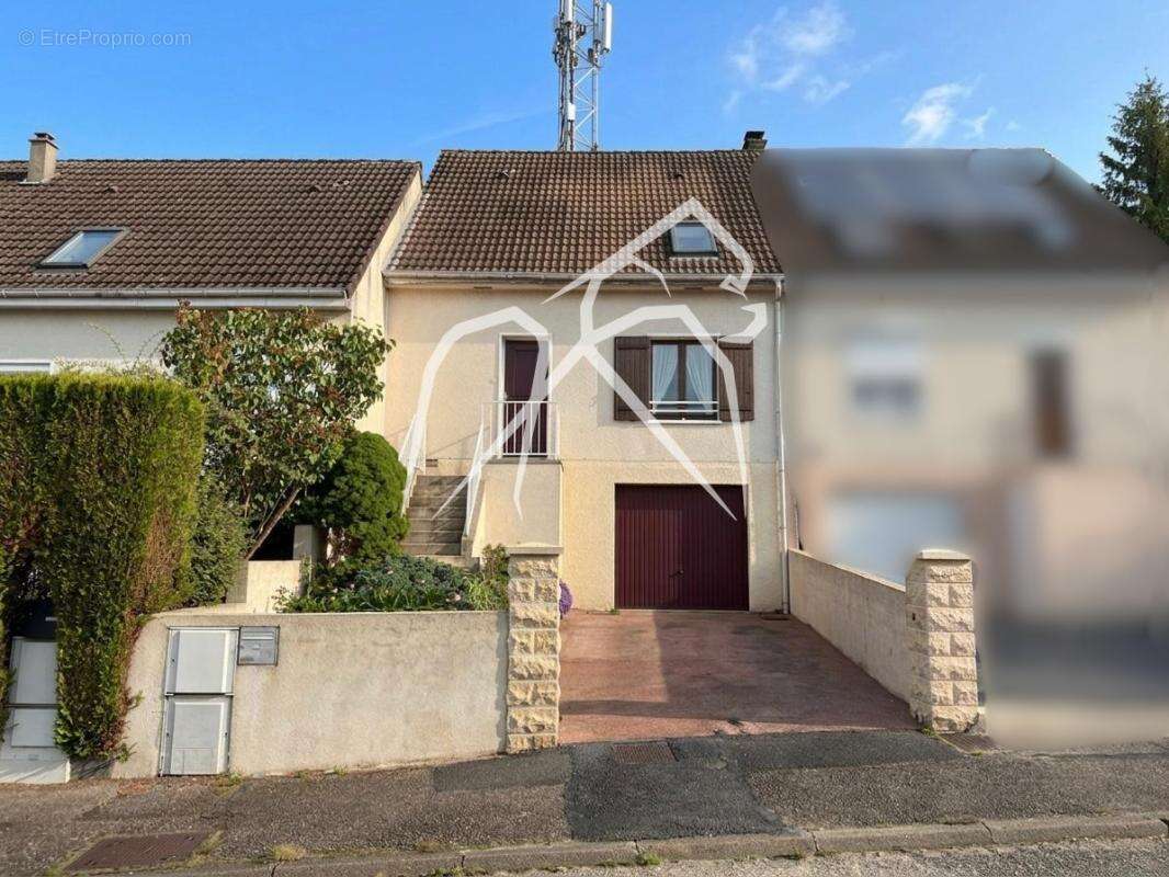Maison à NOTRE-DAME-DE-BONDEVILLE