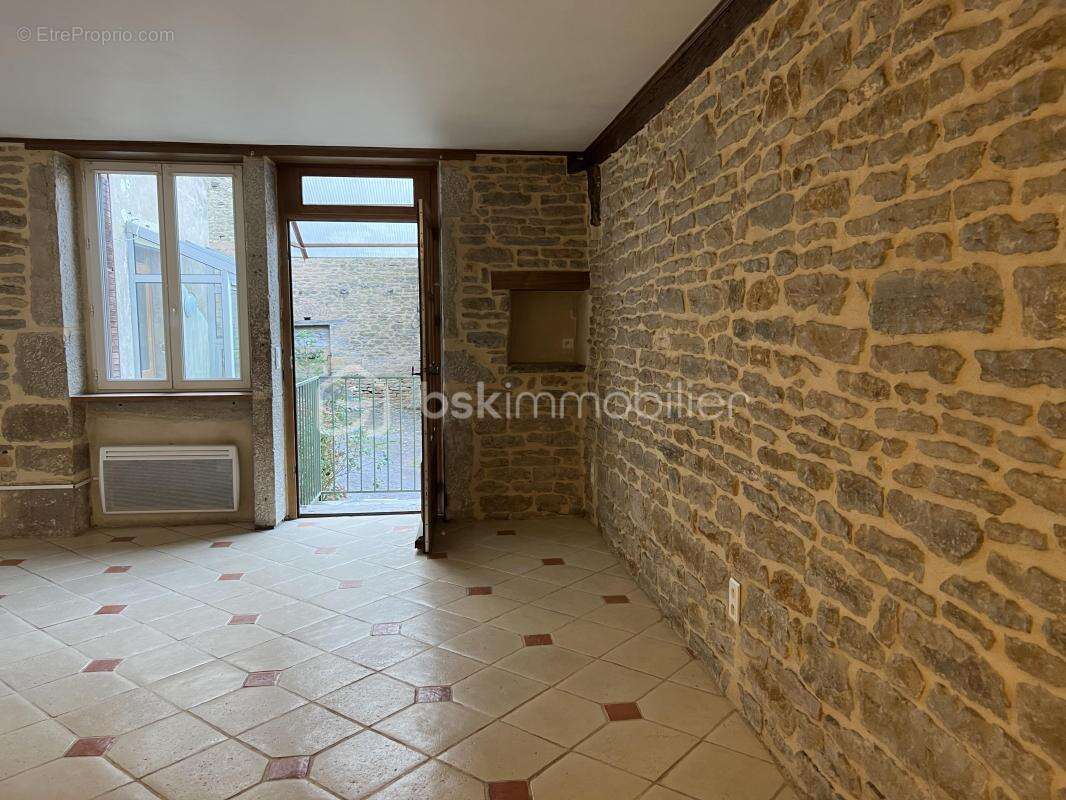 Maison à POUILLY-EN-AUXOIS