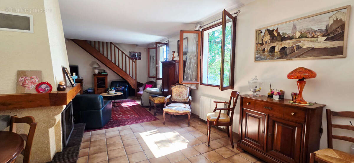 Maison à ETAMPES