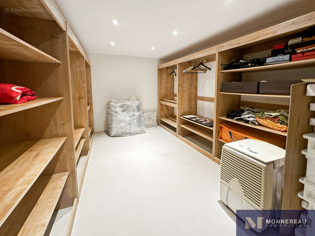 Propriete avec gite sur 7ha - photo 13