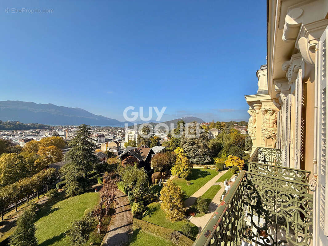 Appartement à AIX-LES-BAINS