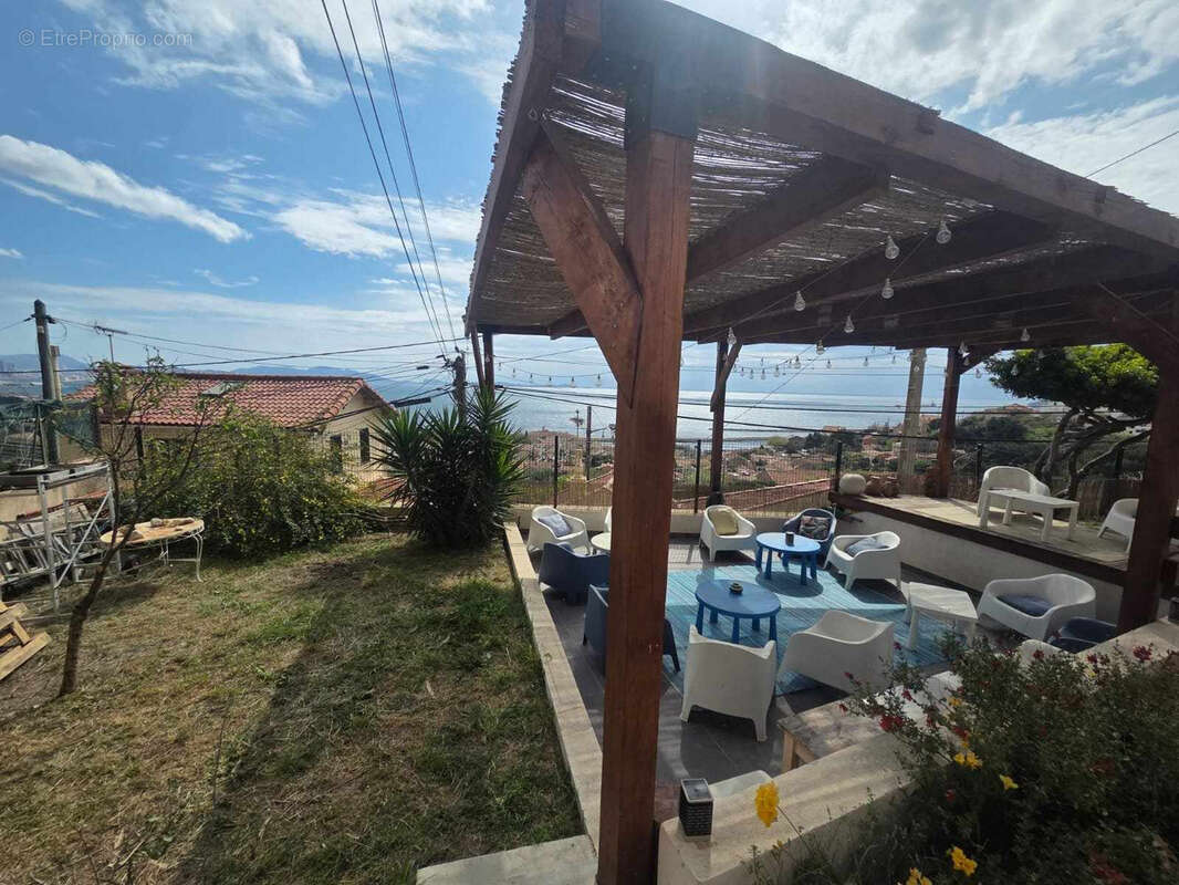 Appartement à MARSEILLE-16E