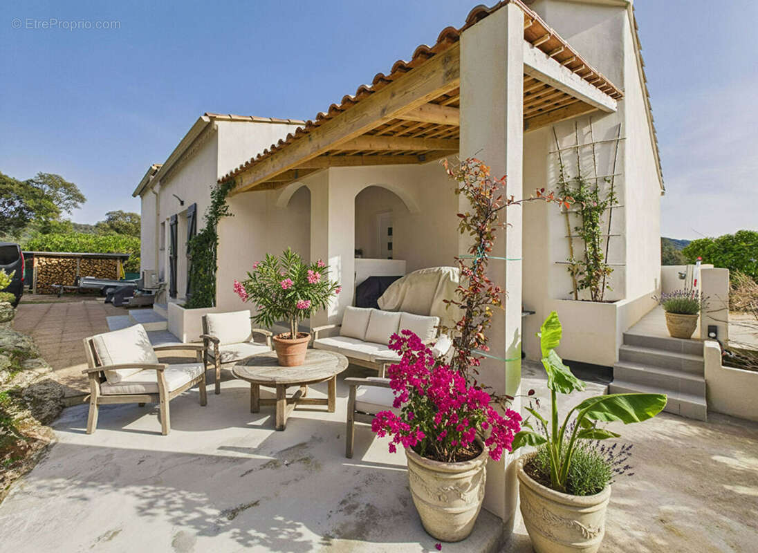 Maison à CARDO-TORGIA