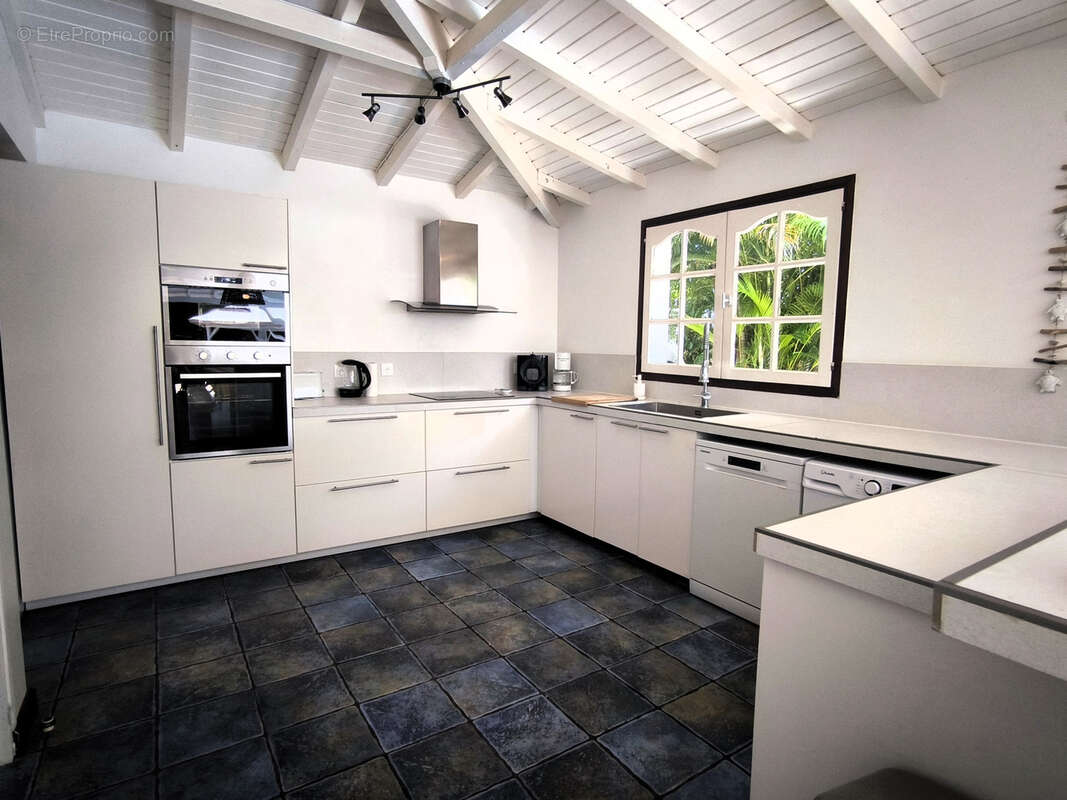 Maison à SAINTE-ANNE