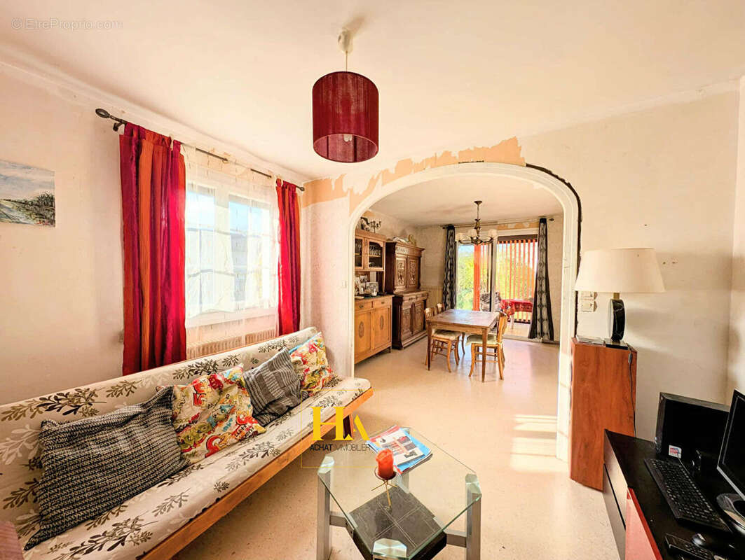 Maison à BOURG-DE-PEAGE