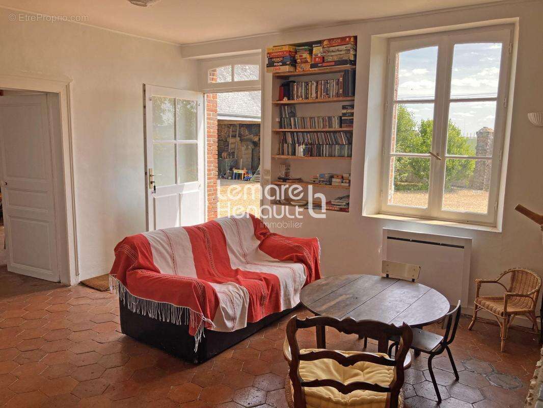 Maison à SAULNIERES