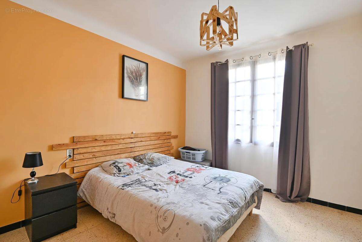 Maison de 5 pièces de 149 m² à Bagnols-sur-Cèze - photo 6