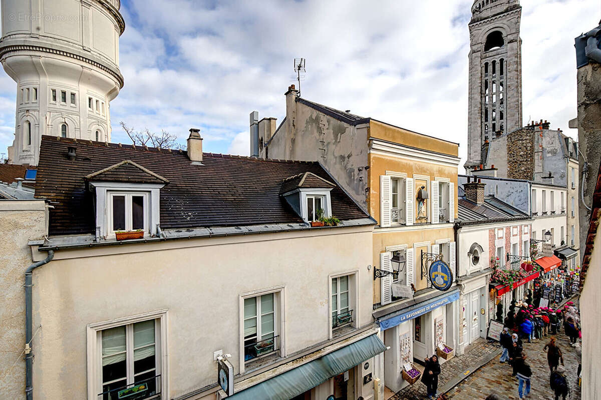 Appartement à PARIS-18E