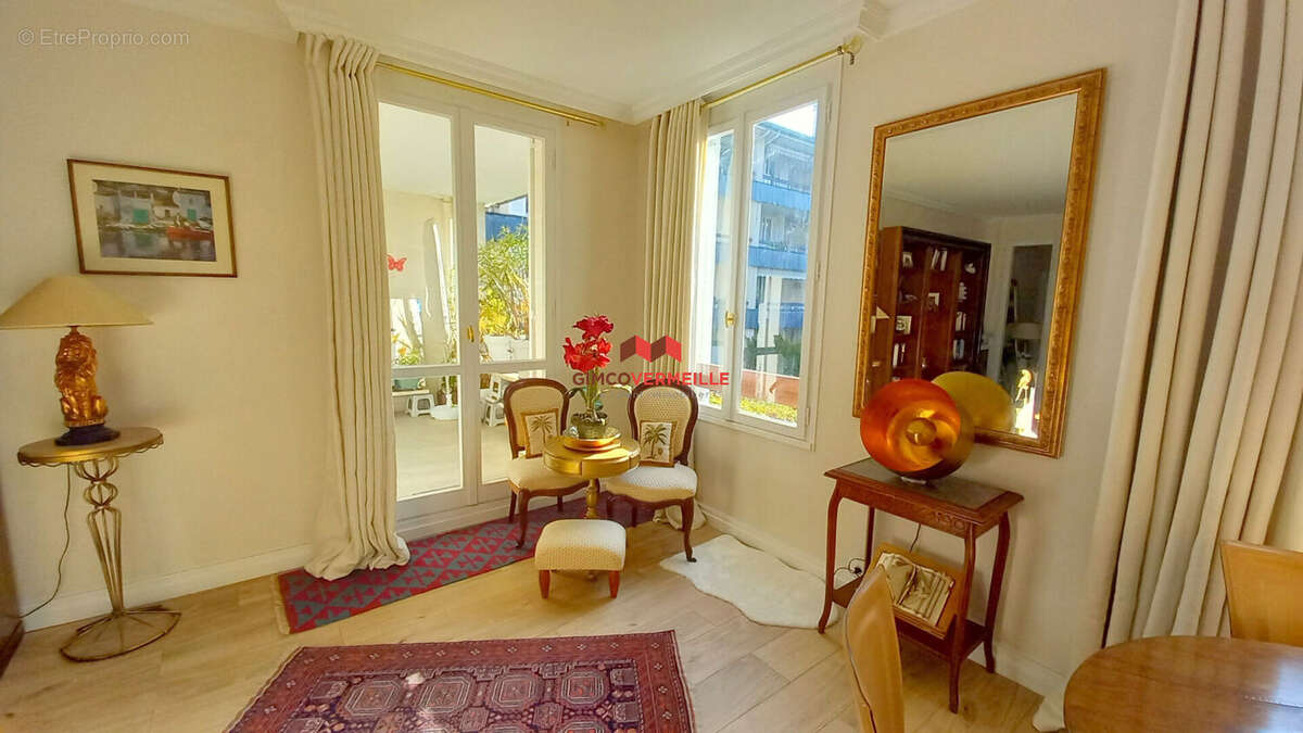 Appartement à LOUVECIENNES