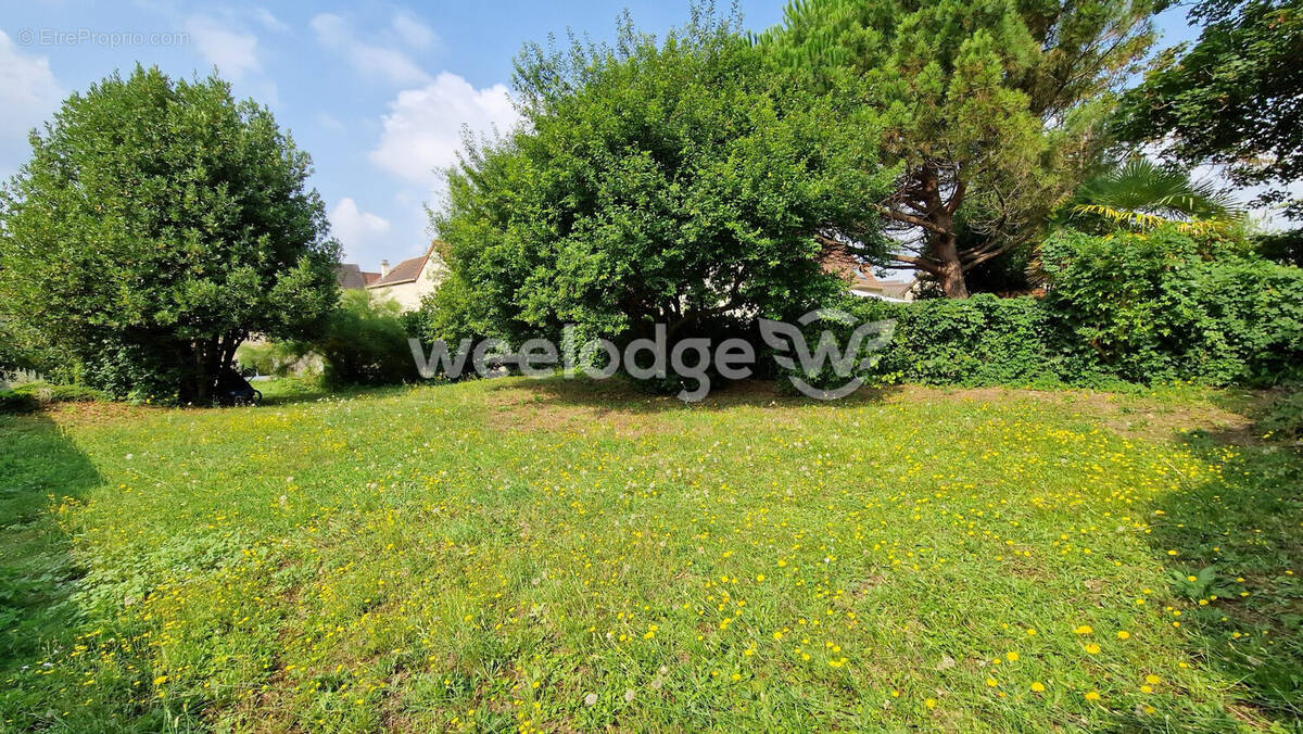 Maison à NEUVILLE-SUR-OISE