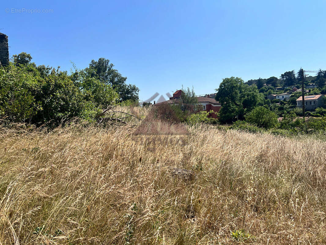 Terrain à SAINT-BRES