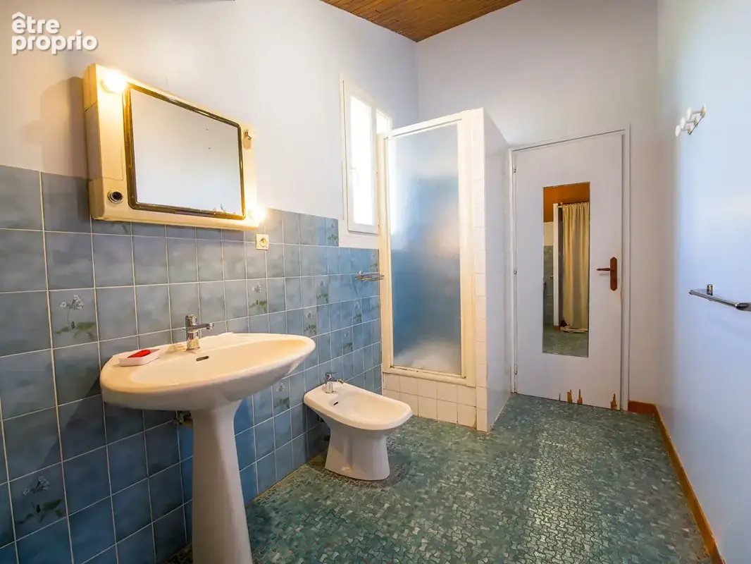Maison d'architecte au calme. Un potentiel exceptionnel! - photo 13