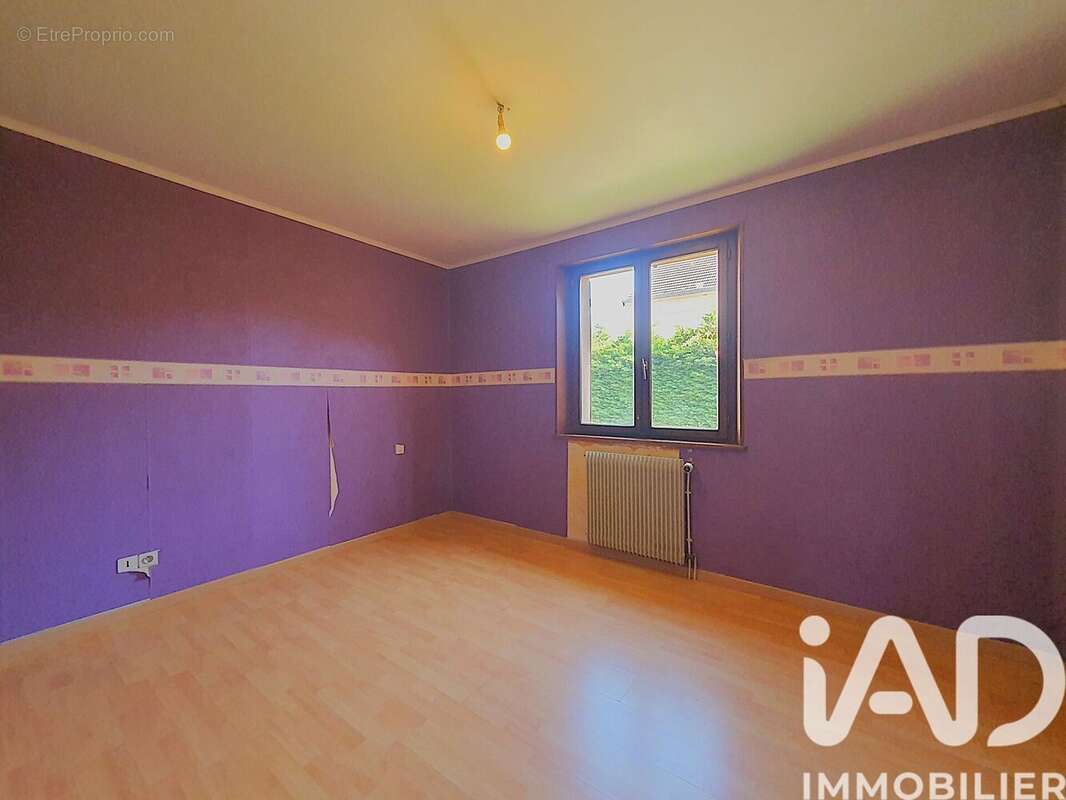 Maison 184 m² à Conflans-Sur-Lanterne  - photo 9