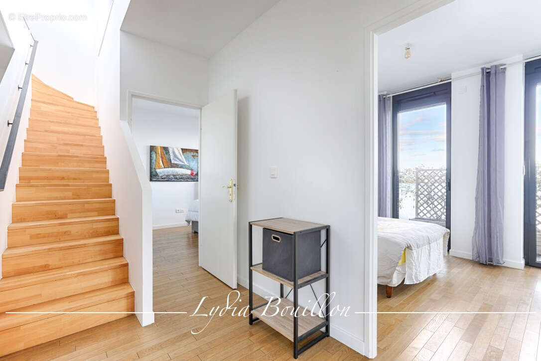 Appartement à NANTERRE