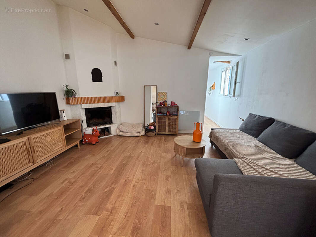 Maison à SARTROUVILLE