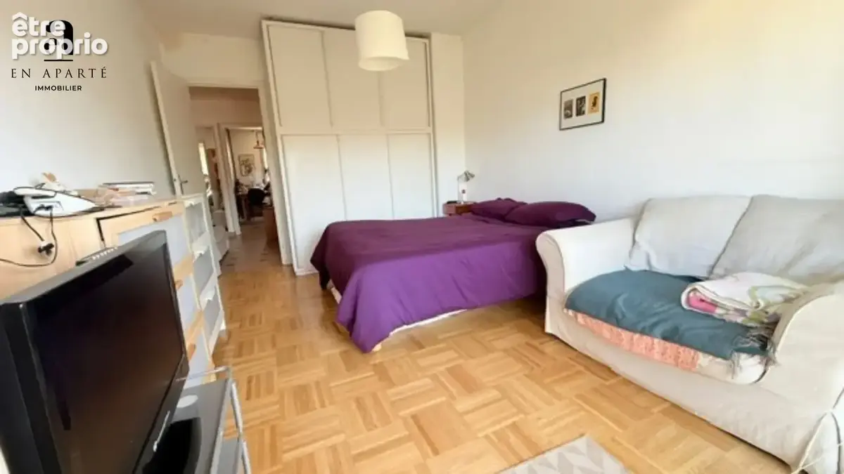 Grand appartement T3 très lumineux au dernier étage, traversant Est/Ouest - photo 8