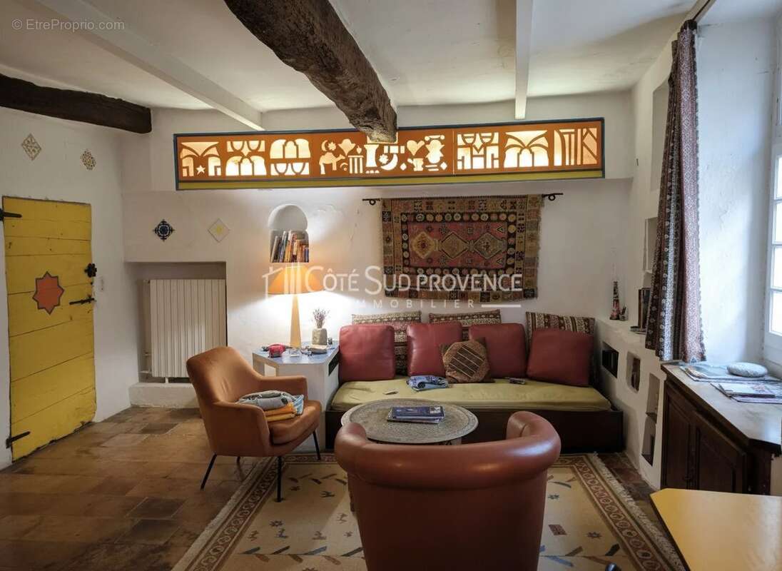 Maison de village vendue meublee a venasque - photo 8