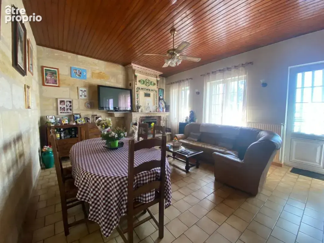 Bordeaux – Appartement de 90 m², 2 chambres, jardin privatif et sous-sol - photo 5