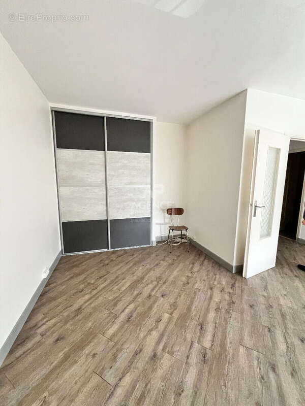 Appartement à MAISONS-LAFFITTE