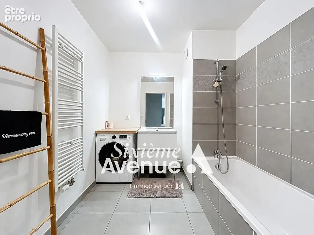 Appartement Decines Charpieu 4 pièce(s) 79.76 m2 - photo 10