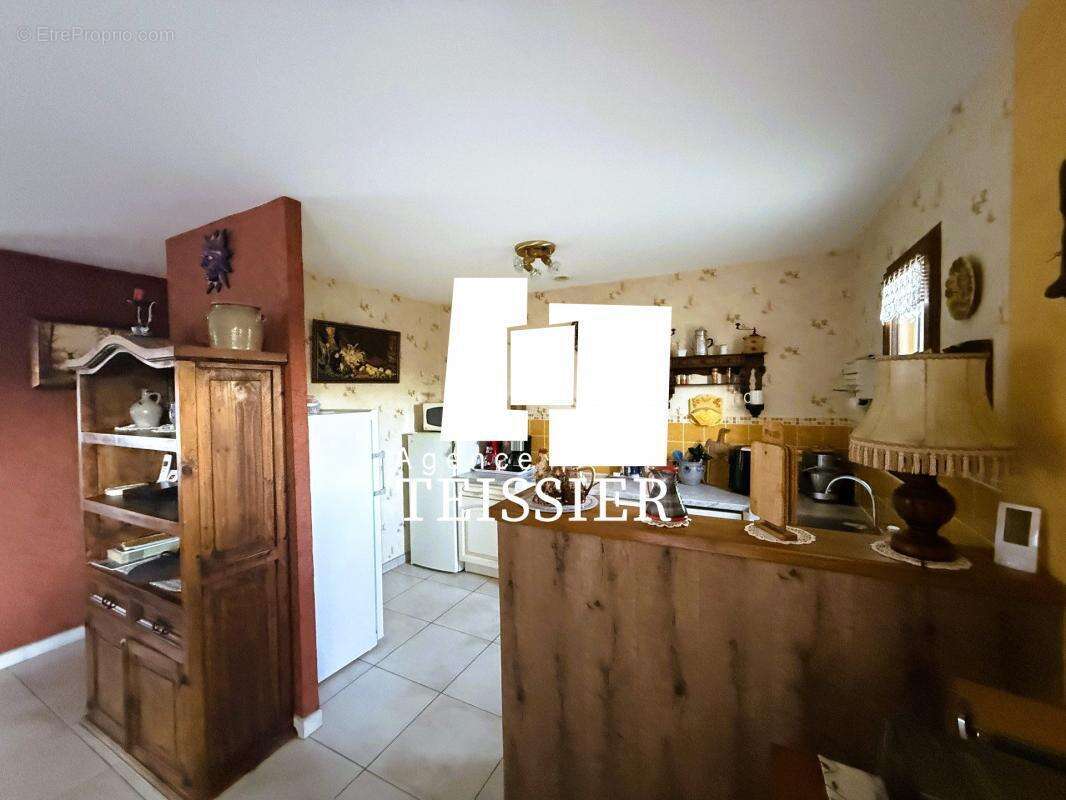 Maison à GRAVIERES