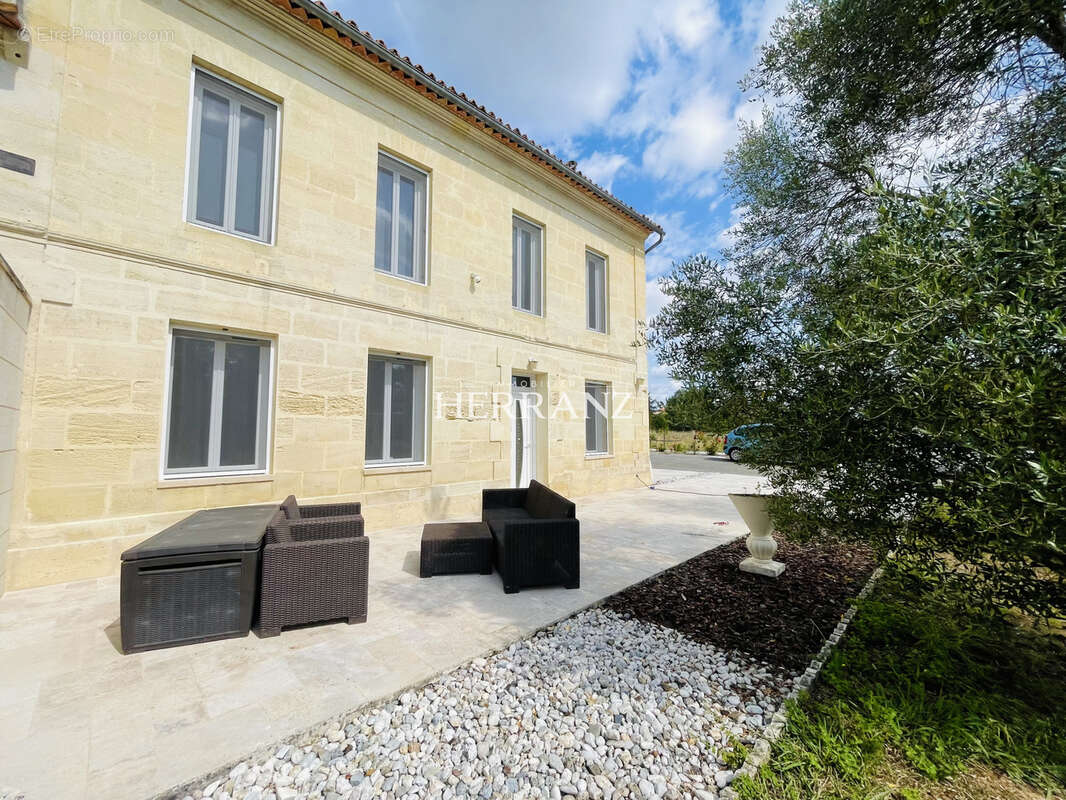 Double Maison en pierre, 270m2, 6 chambres, parc de 2600m2 - photo 12