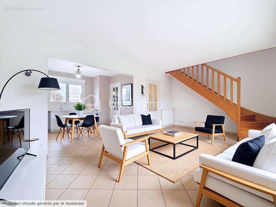 Maison à LIVRY-GARGAN