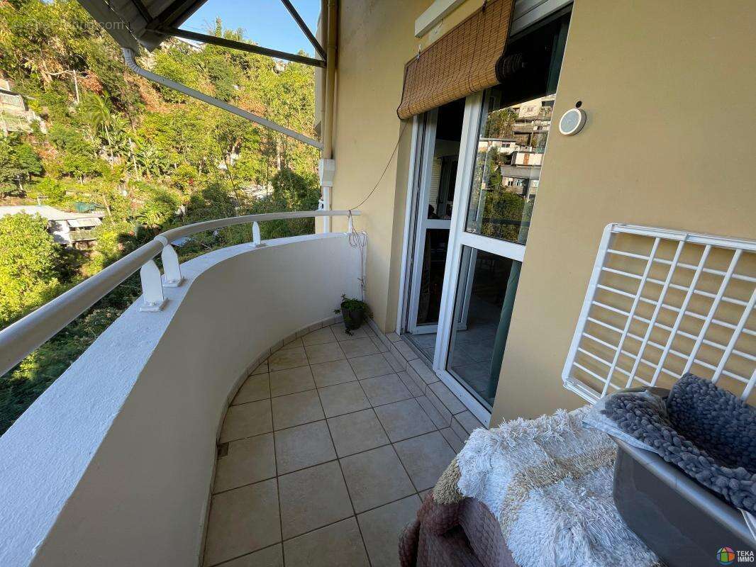 Appartement à SAINT-DENIS