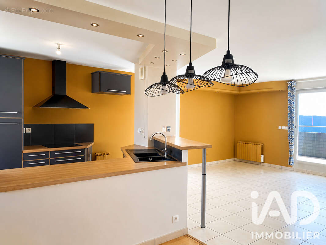 Photo 5 - Appartement à VENISSIEUX
