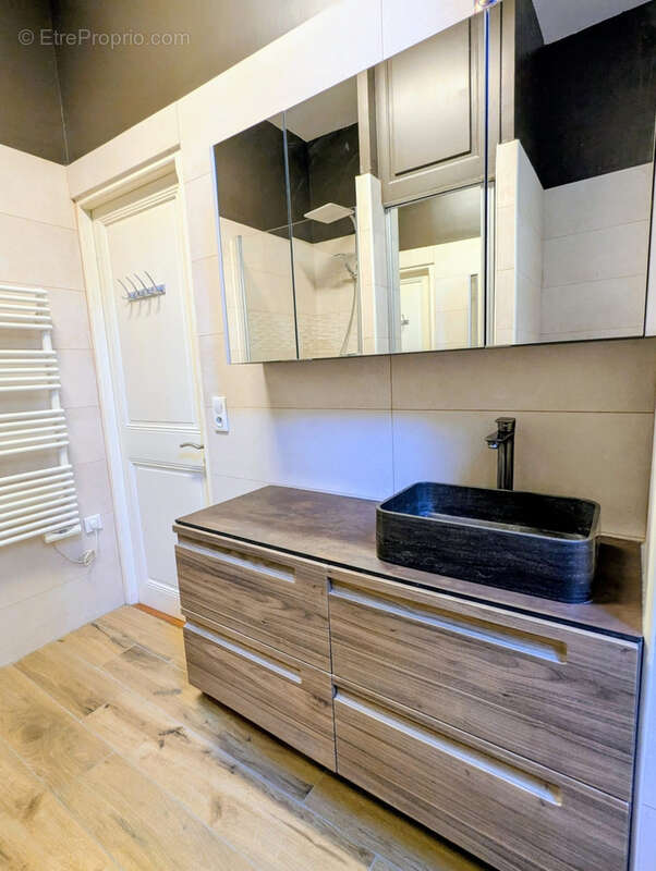 Appartement à AIX-LES-BAINS