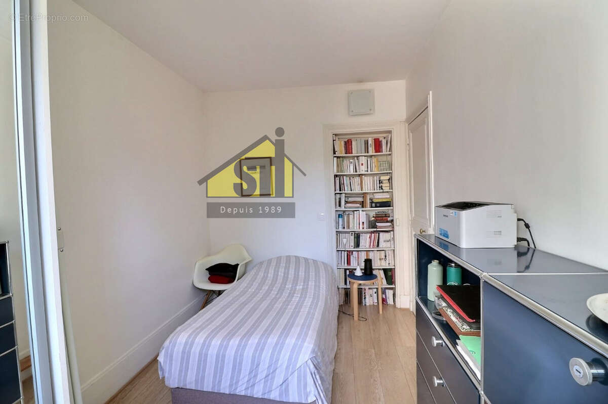 Appartement à PARIS-14E