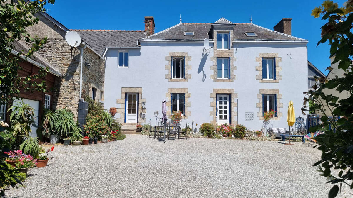 Maison à GUELTAS