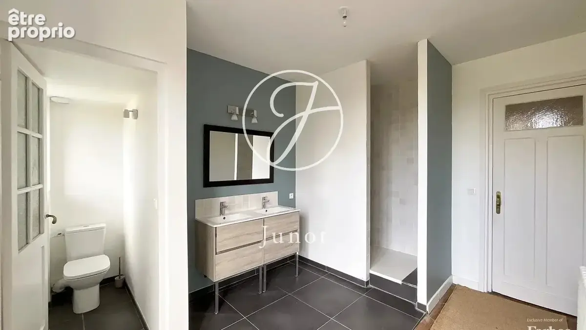 Marcq-en-Baroeul  – BROSSOLETTE – Maison à vendre – 8 pièces – 292,1m² loi Carrez – 6 chambres - Bureau – Terrasse – Jardin – St - photo 12