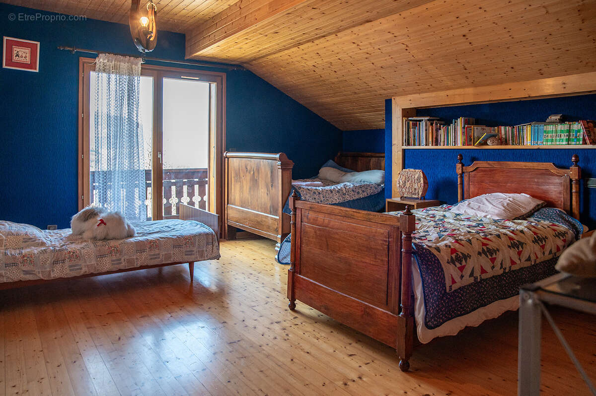 Maison à ARACHES-LA-FRASSE