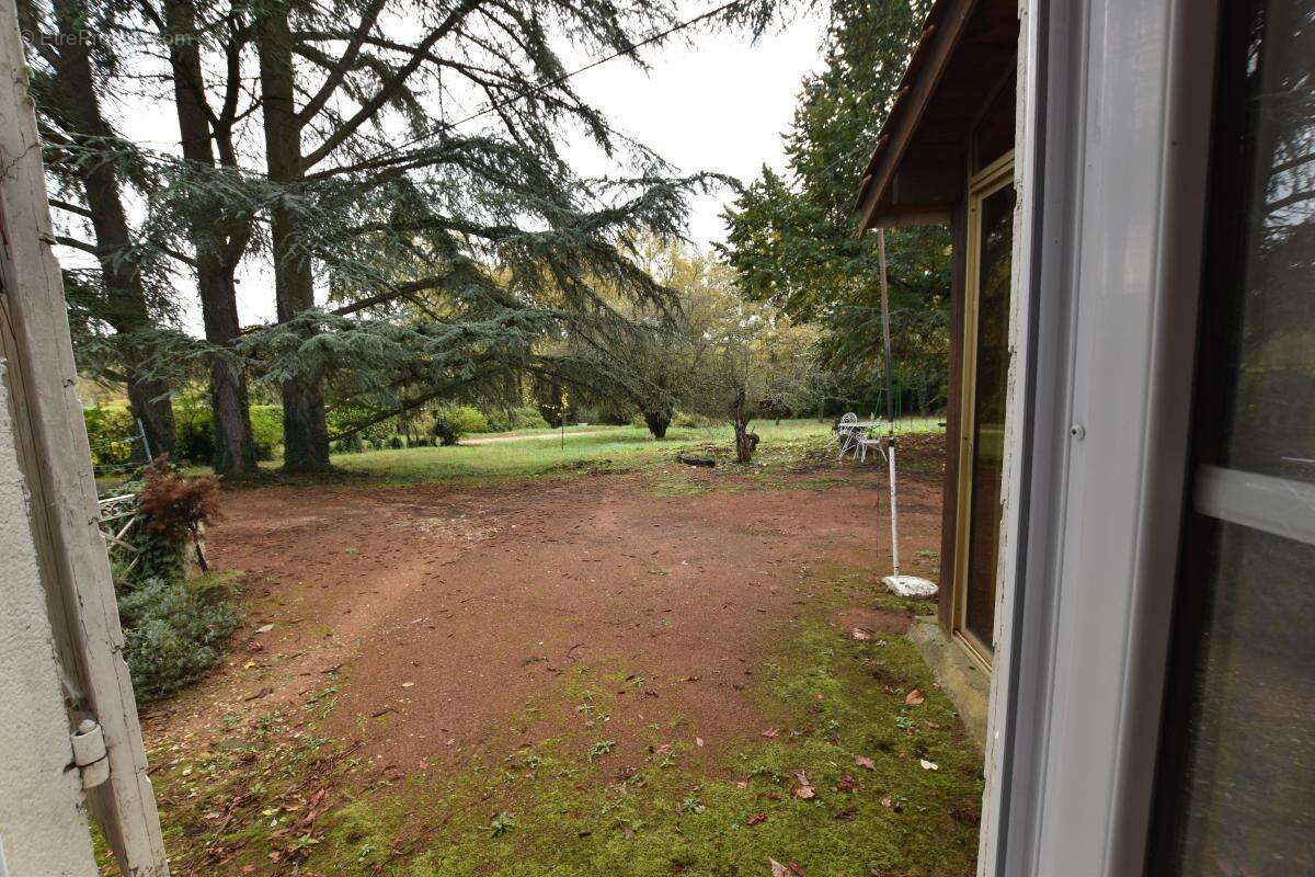 Maison à FRANCHEVILLE