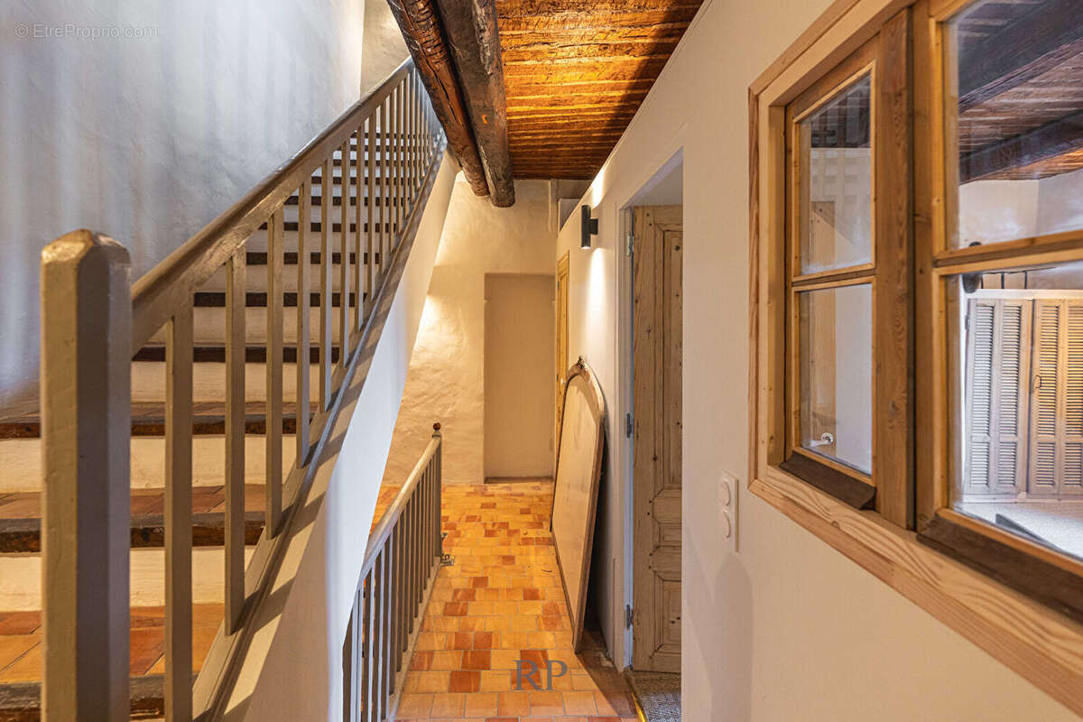 Appartement à LOURMARIN