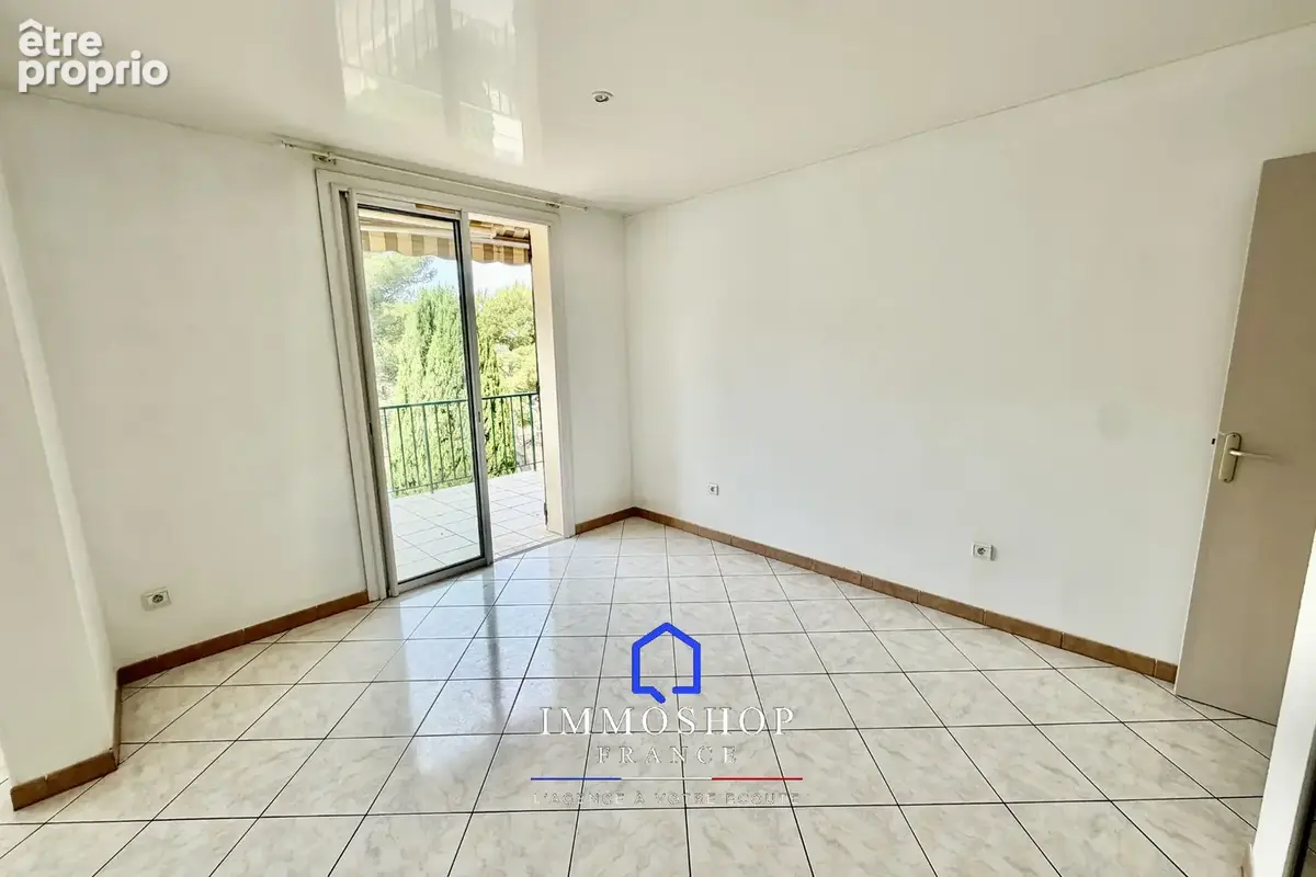 Appartement T4 83 m2 - Ensuès la redonne 13820 - photo 6