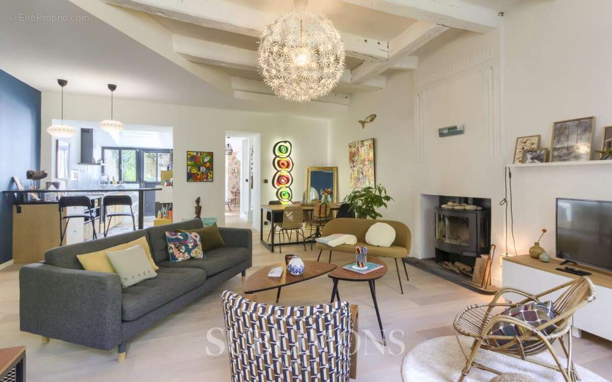 Maison à PAIMBOEUF